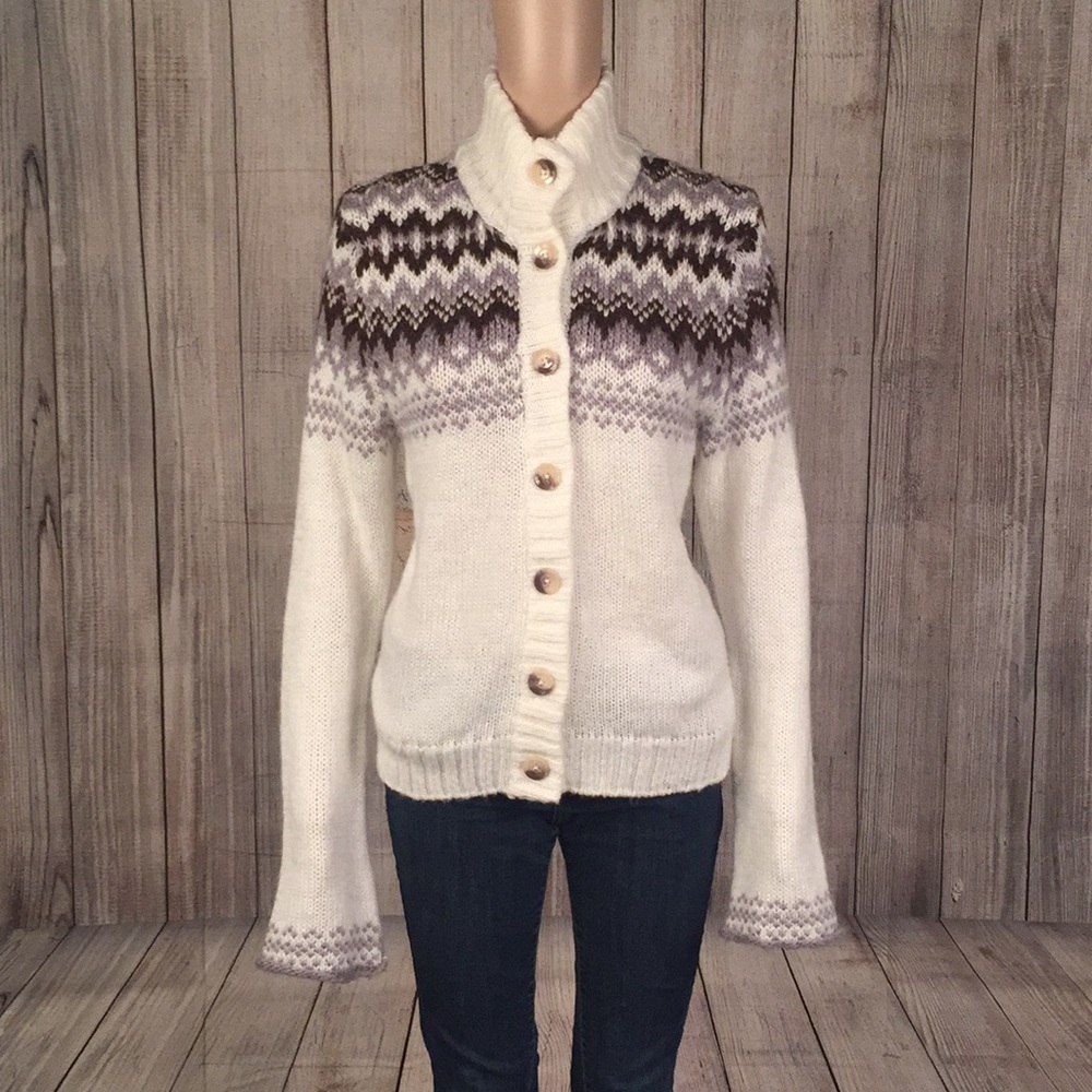 Button up sweater with design